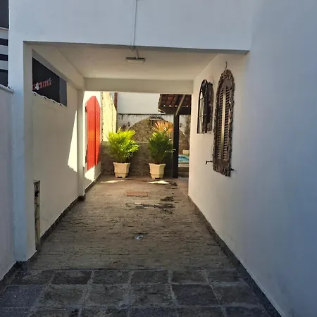 Casa confortável Praia dos Anjos-3